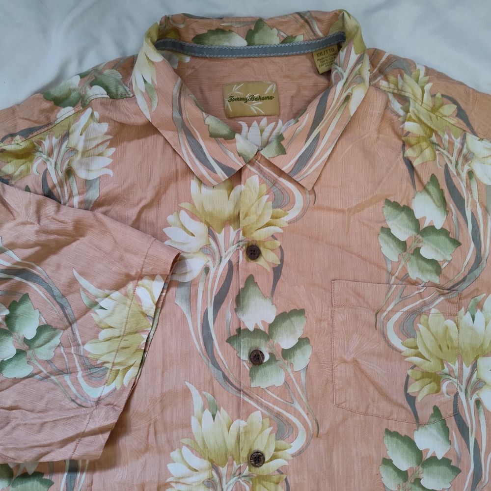 Tommy Bahama Button Front Shirt Men XXL Peach Floral Silk Cotton Short Sleeve